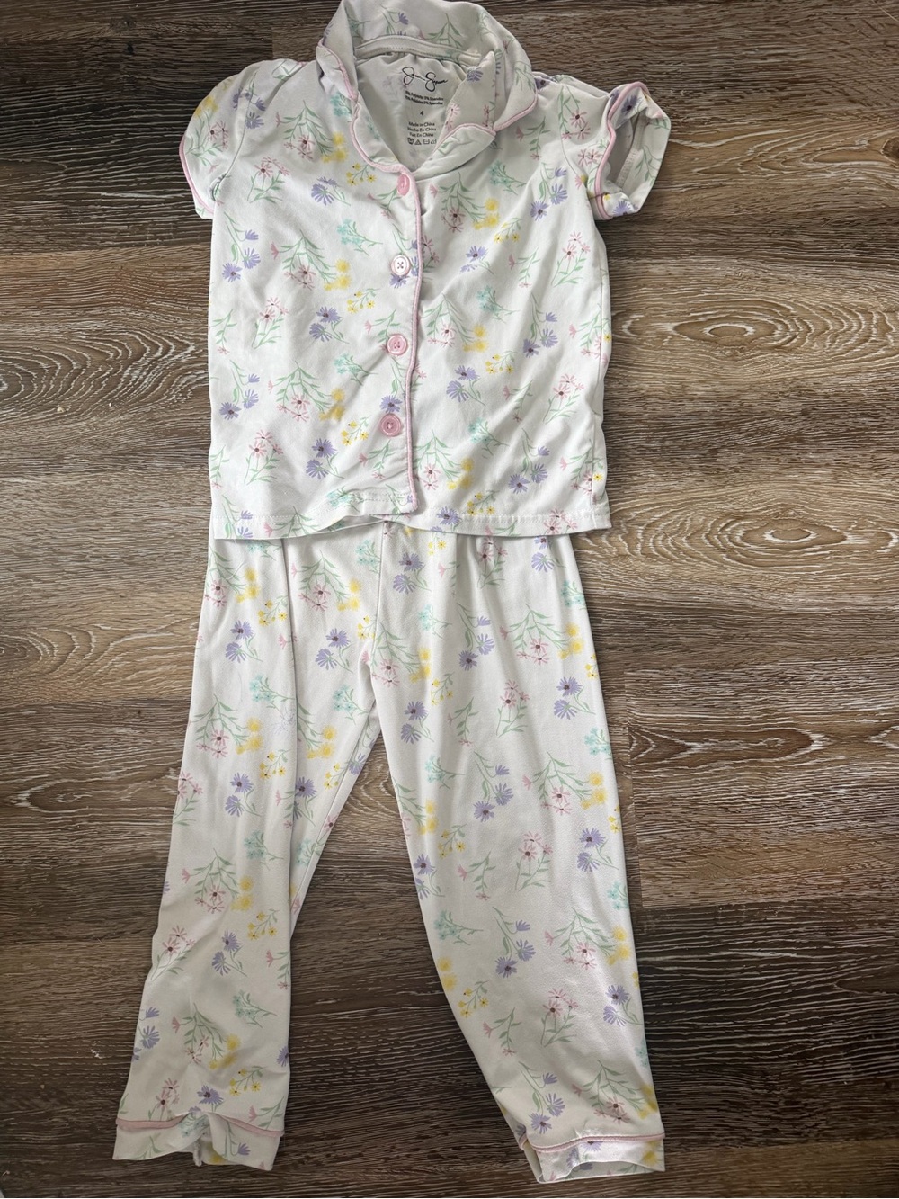 Jessica Simpson Girls Floral Short-Sleeve Pajama Set - White with Pastel Flowers
